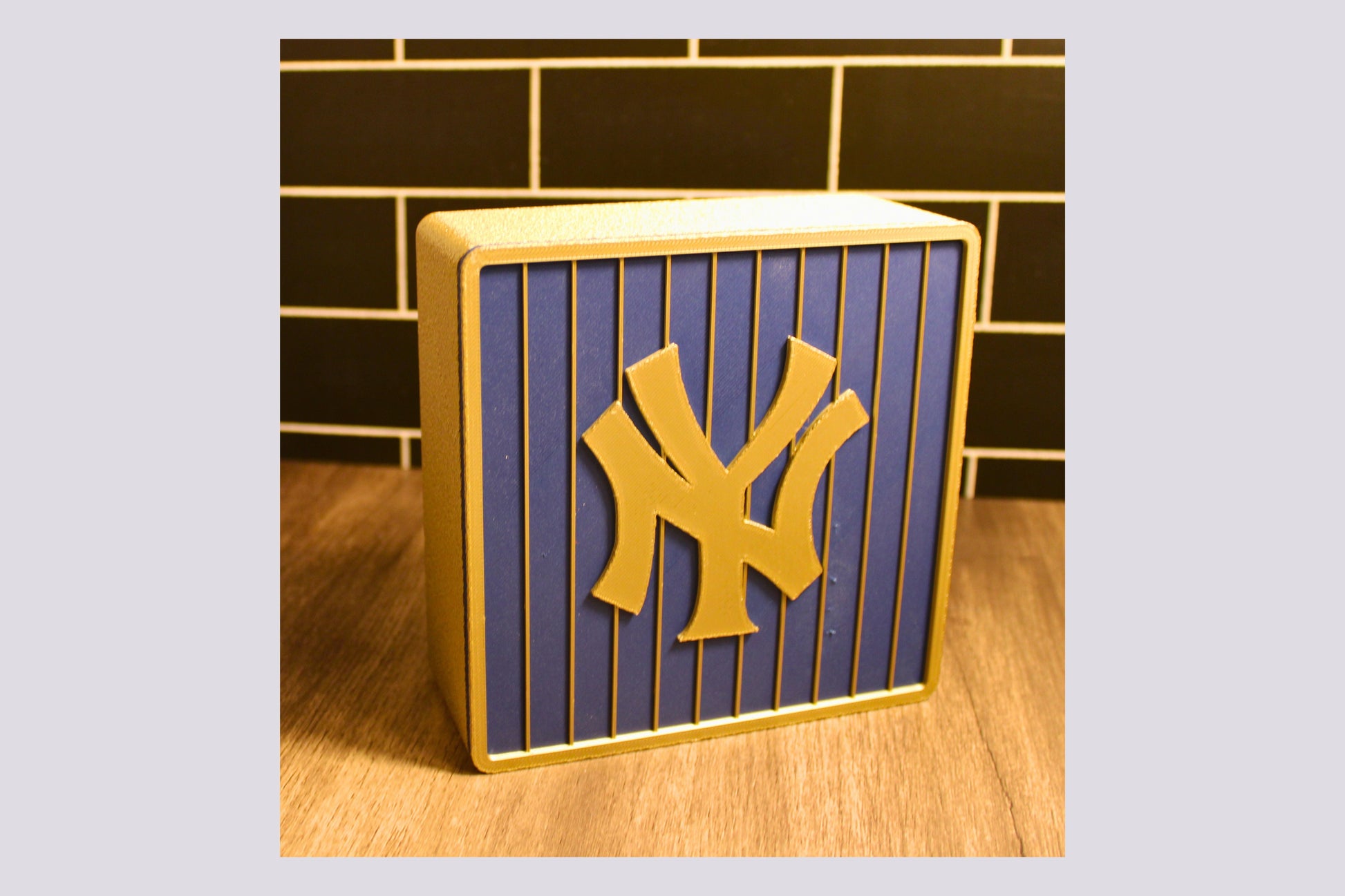 NY Yankees 3D Decorative Box. Blue and Iridium Gold Colored. Tiki-Taka3D