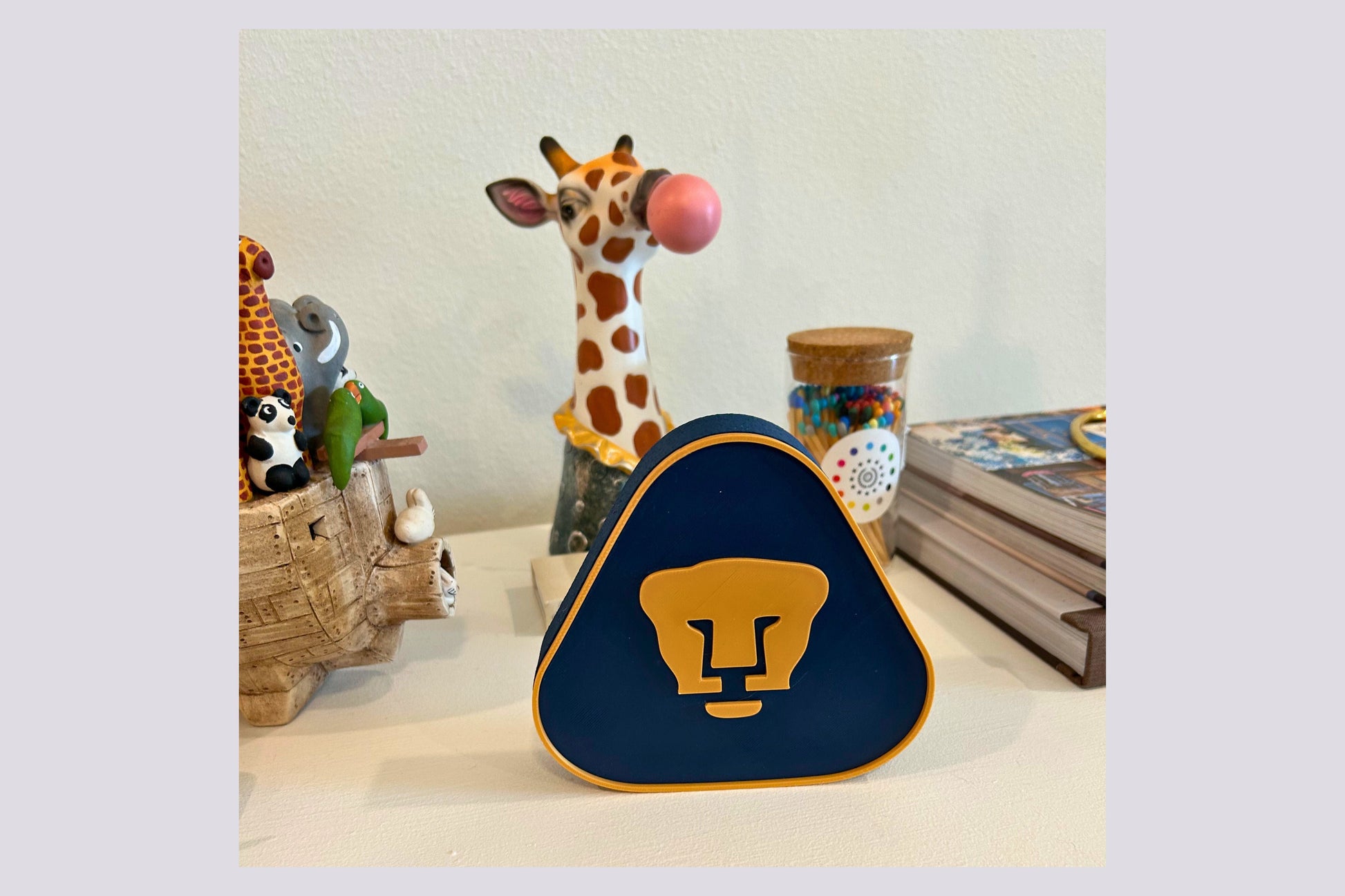 Pumas UNAM 3D Decorative Box | Universitario Soccer Shield | Customizable NFC | Handmade Mexican Fan Art| Mancave Sign Tiki-Taka3D