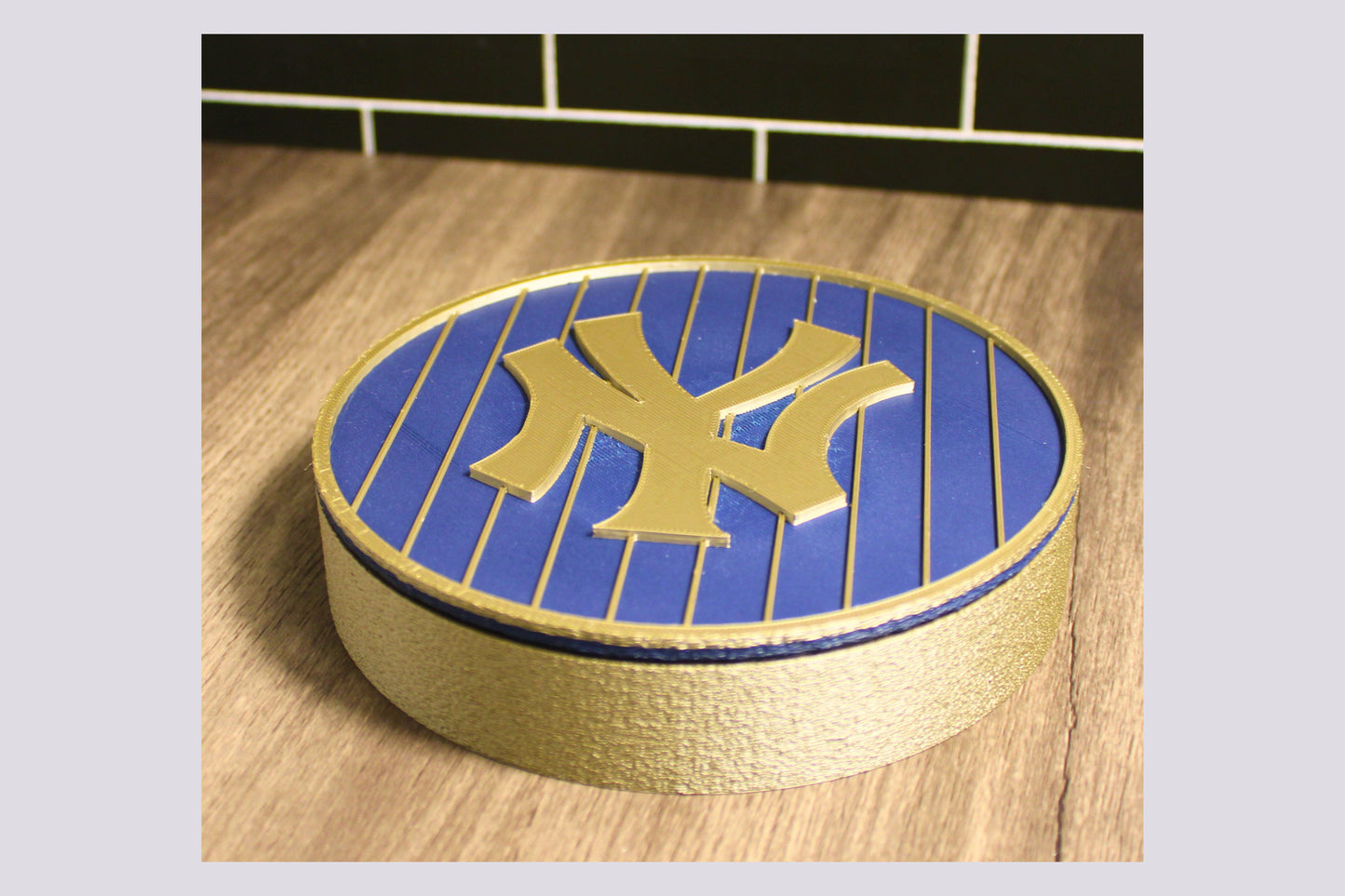 NY Yankees 3D Decorative Box. Blue and Iridium Gold Colored. Tiki-Taka3D