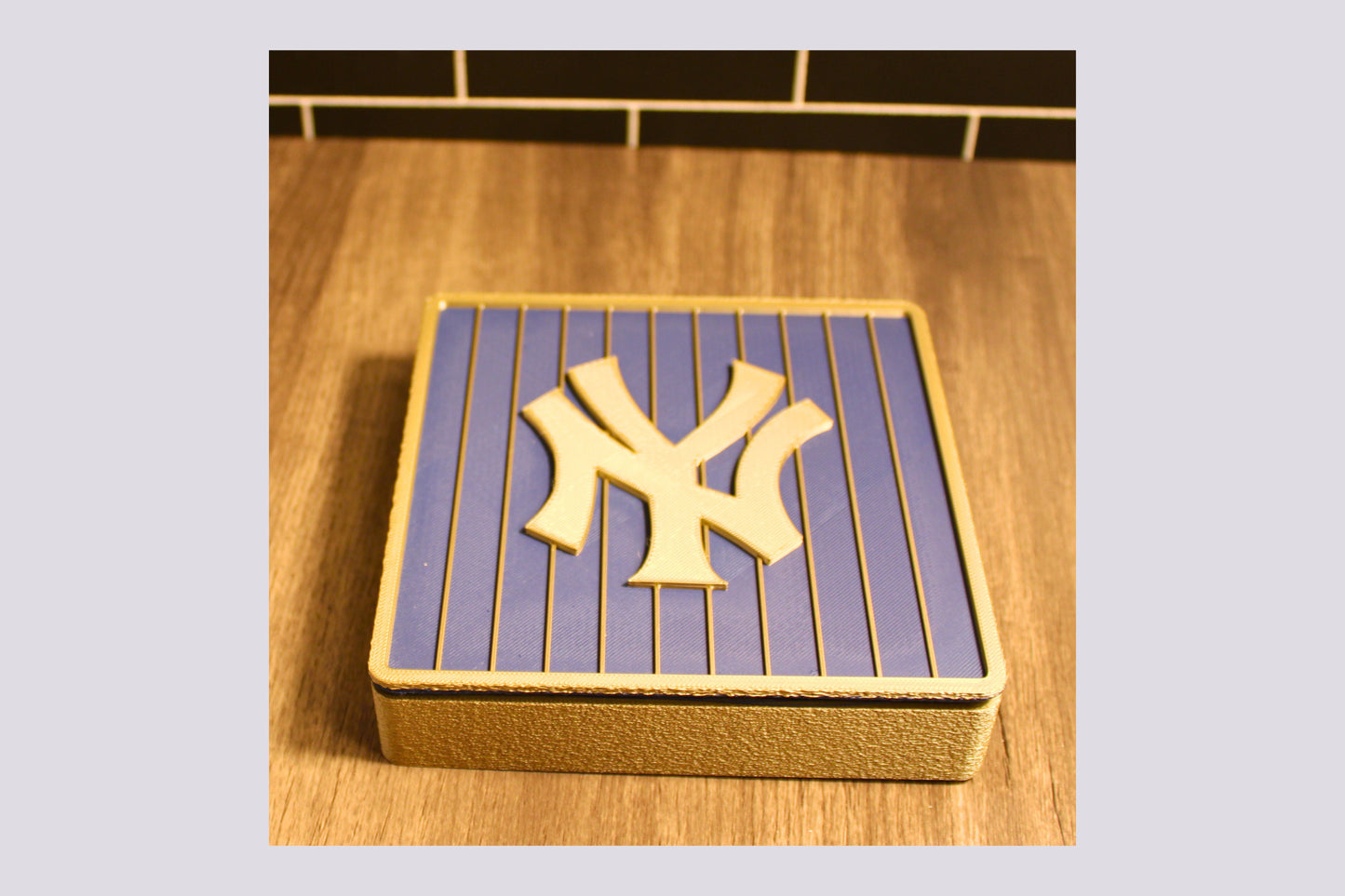NY Yankees 3D Decorative Box. Blue and Iridium Gold Colored. Tiki-Taka3D