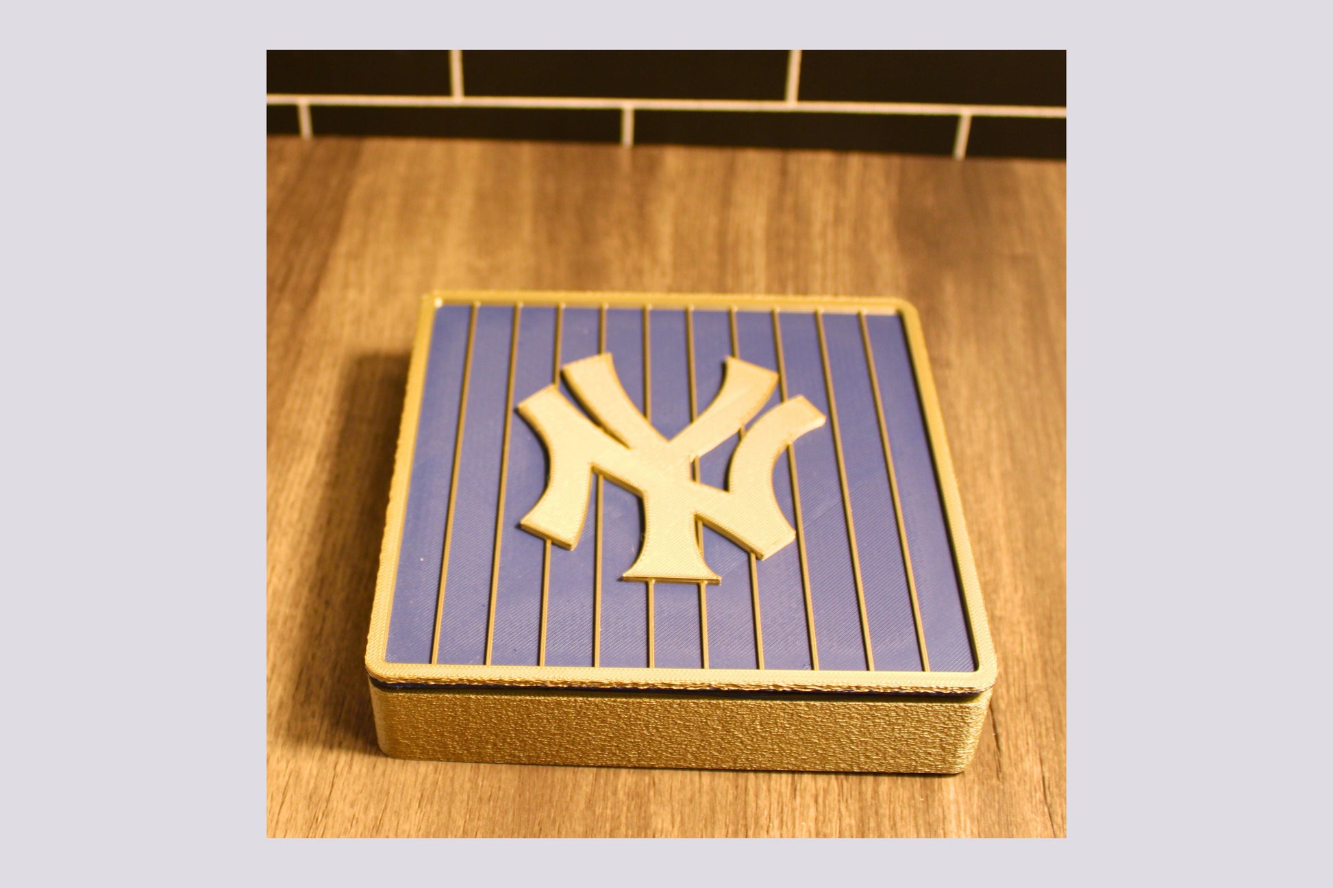 NY Yankees 3D Decorative Box. Blue and Iridium Gold Colored. Tiki-Taka3D