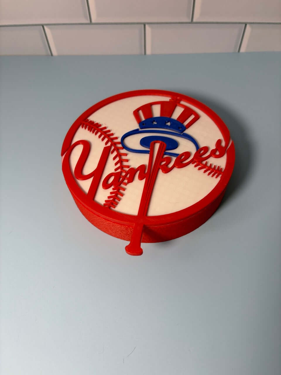 Customized New York Yankees 3D Decorative Box: Unique MLB Baseball Fan Gift for Sports Decor Tiki-Taka3D